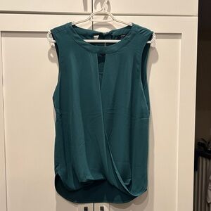 Green Sleeveless Women's Top